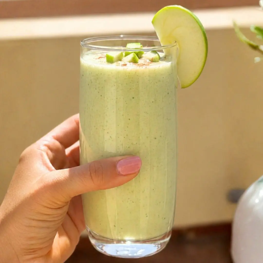 Gesunder Smoothie mit Apfel